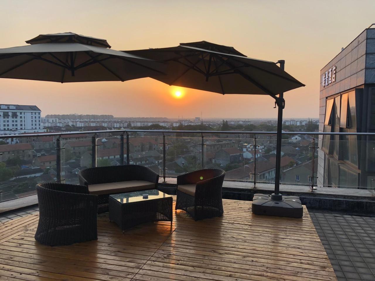 Weijing Express Hotel Changshu Bagian luar foto