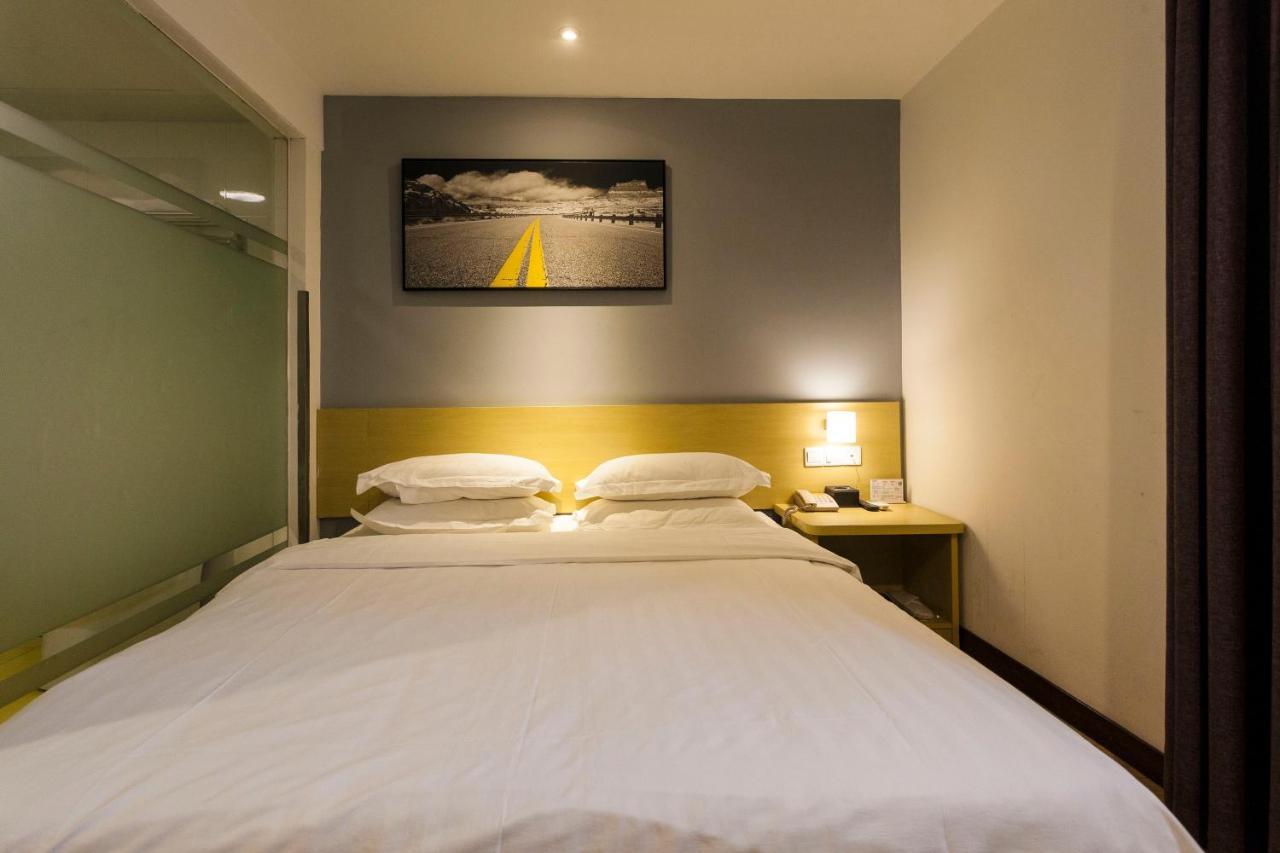 Weijing Express Hotel Changshu Bagian luar foto