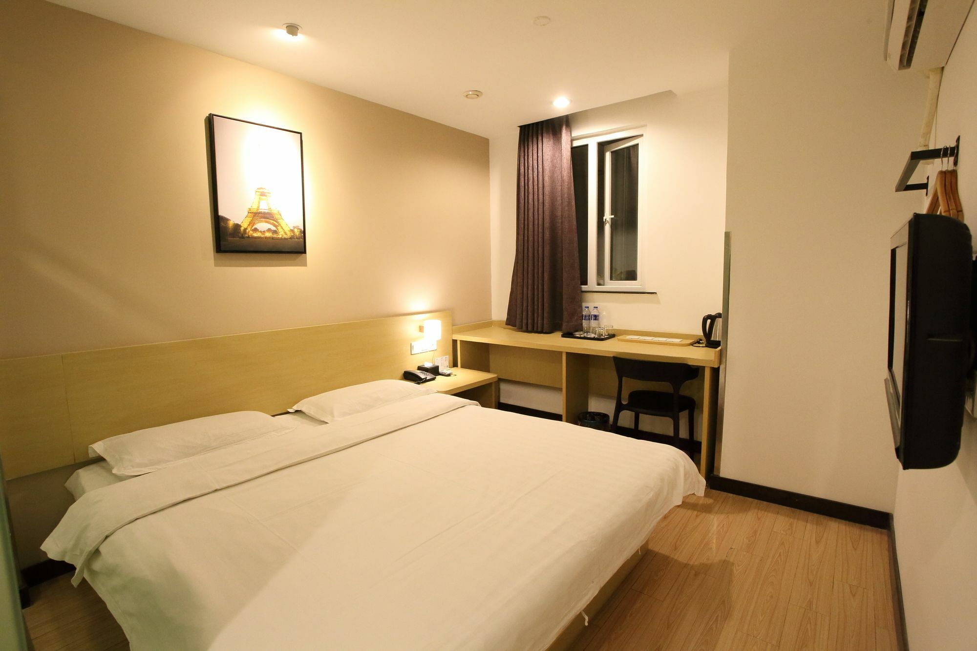 Weijing Express Hotel Changshu Bagian luar foto